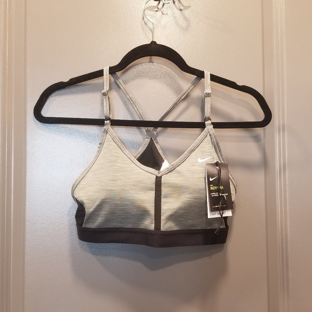 Nike Dri-FIT Sports Bra - Size M
